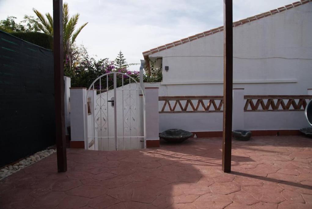 House W Shared Pool, Perfect For Small Families Fuengirola Exterior photo